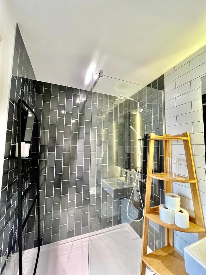 Luxury 2 Bedroom 2 Bathroom Apartment - London City Airport Luaran gambar
