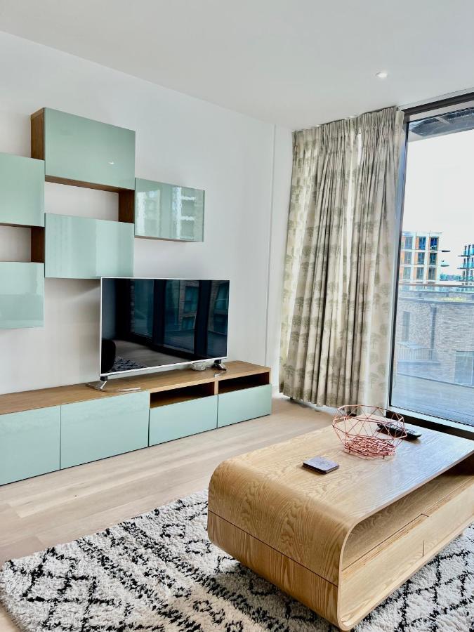 Luxury 2 Bedroom 2 Bathroom Apartment - London City Airport Luaran gambar