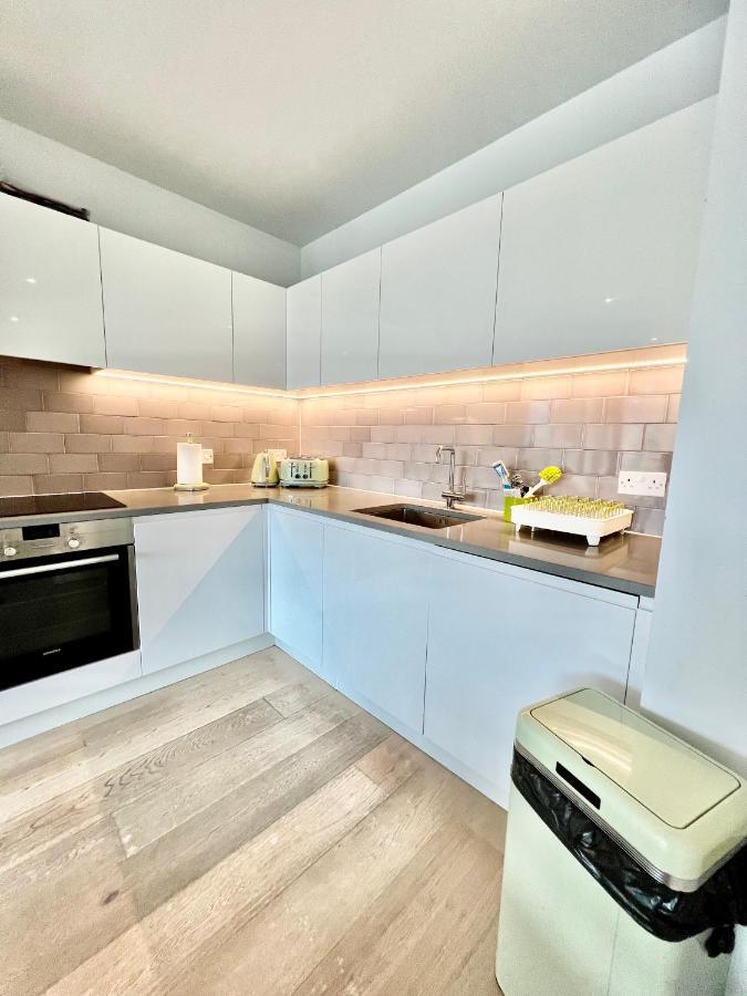 Luxury 2 Bedroom 2 Bathroom Apartment - London City Airport Luaran gambar